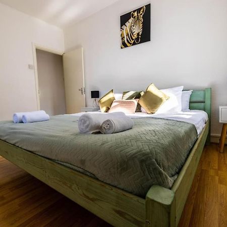 Apartamento Pristine 3 Beds Hackney E9 Londres Exterior foto