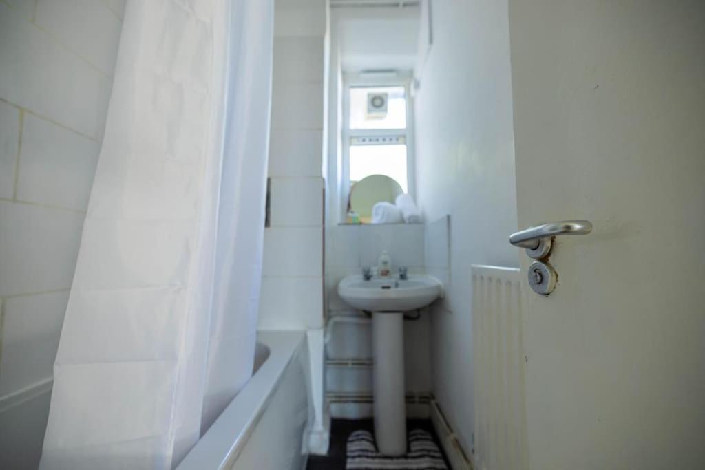 Apartamento Pristine 3 Beds Hackney E9 Londres Exterior foto